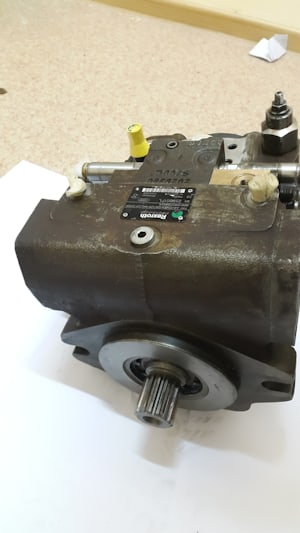 Гидронасос A4VG56DA1D8/32R-NACO2F025BP Rexroth  