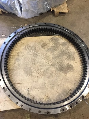 Поворотный круг Doosan DX225